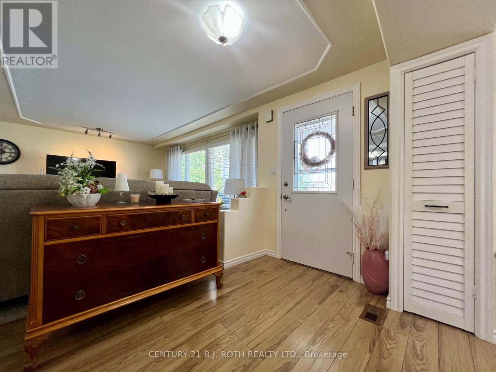 57 Main Street, Innisfil, ON