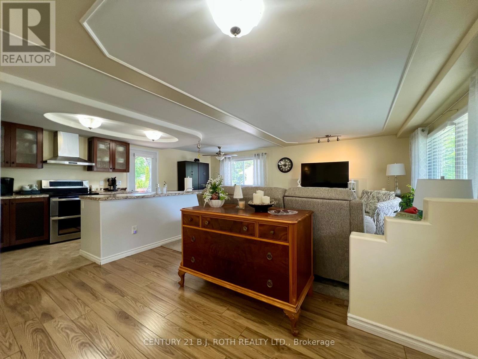 57 Main Street, Innisfil, ON