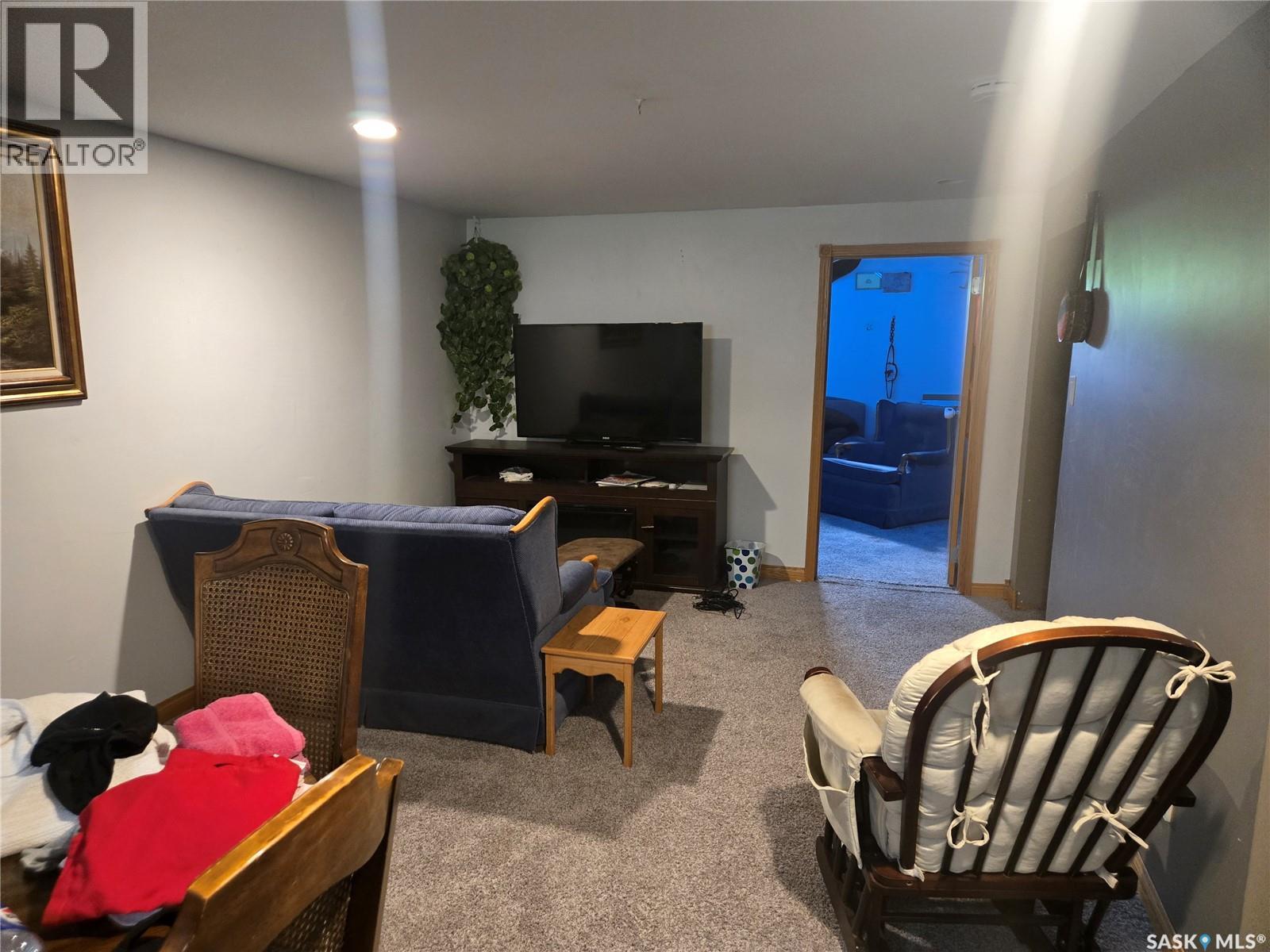 334 Moltke Avenue, Windthorst, SK