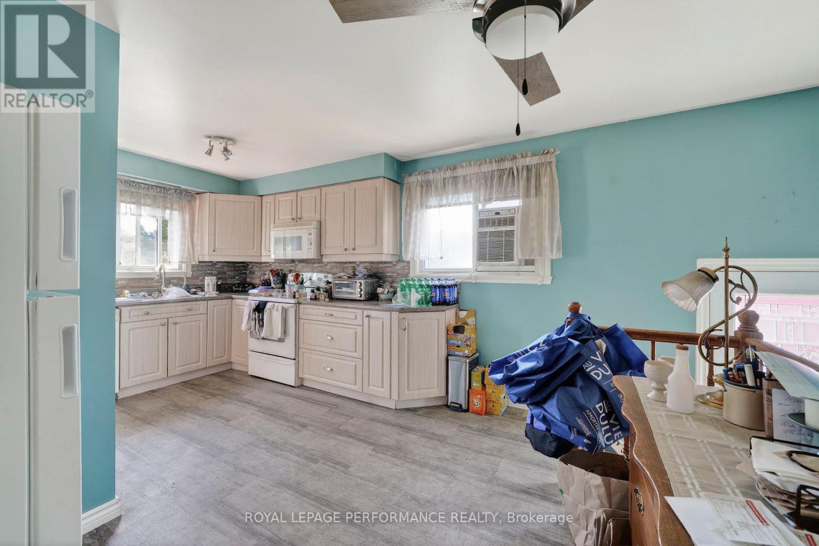 10 Valecrest Drive, Cornwall, ON