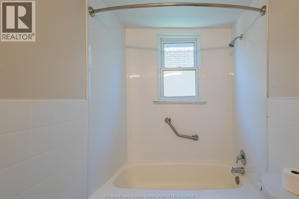 1630 Marentette, Windsor, ON