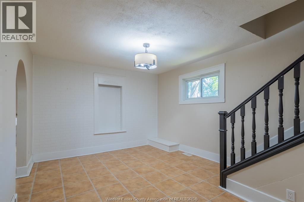 1630 Marentette, Windsor, ON
