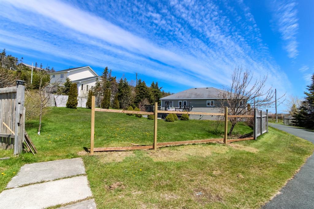 3 Nathaniel Drive, Torbay, NL