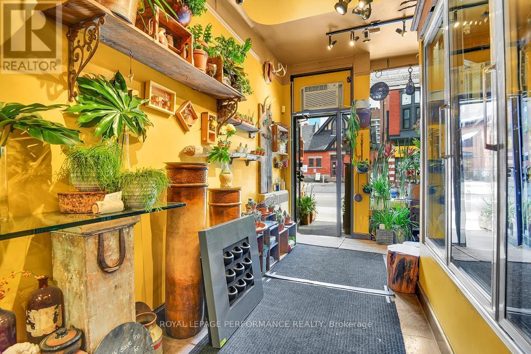 276 Elgin Street, Ottawa, ON