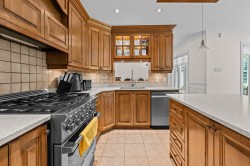 Kitchen - 