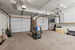 Garage - 