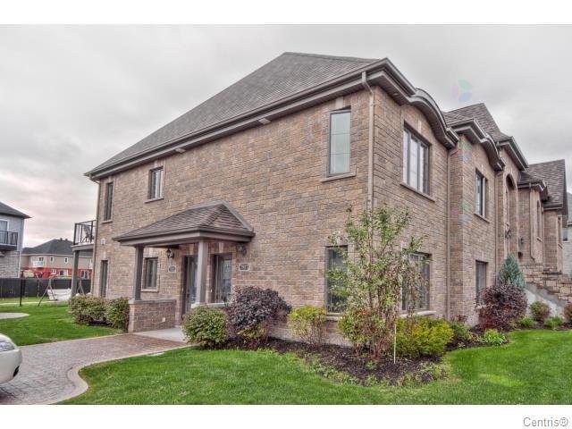 Façade - 7927 Rue Lemelin, Brossard, QC