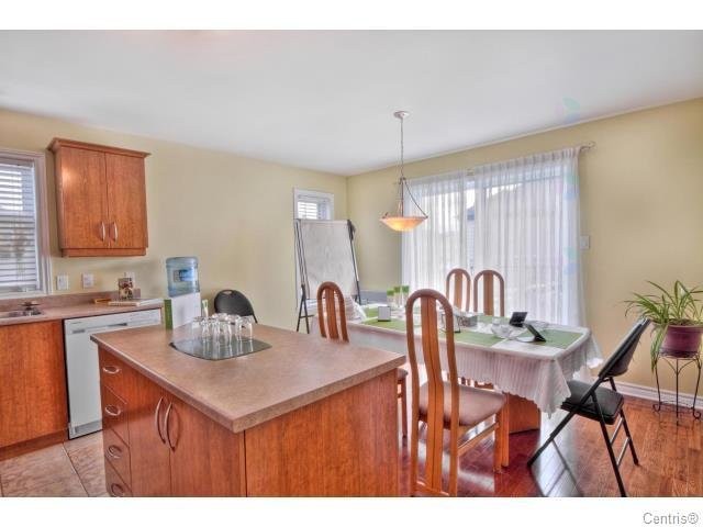 Salle à manger - 7927 Rue Lemelin, Brossard, QC