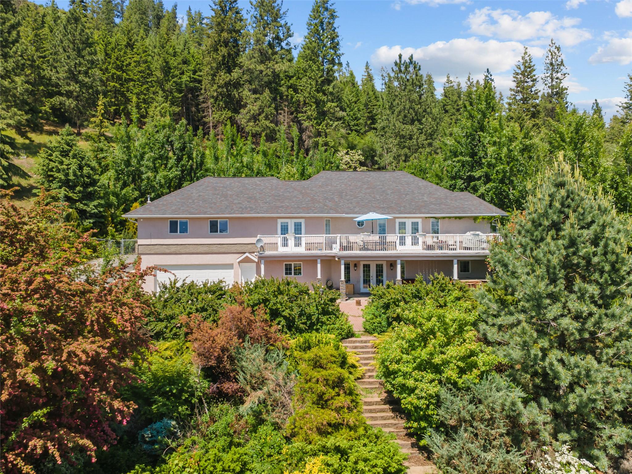 1062 Westview Road, Creston, BC - Outdoor With Deck Patio Veranda