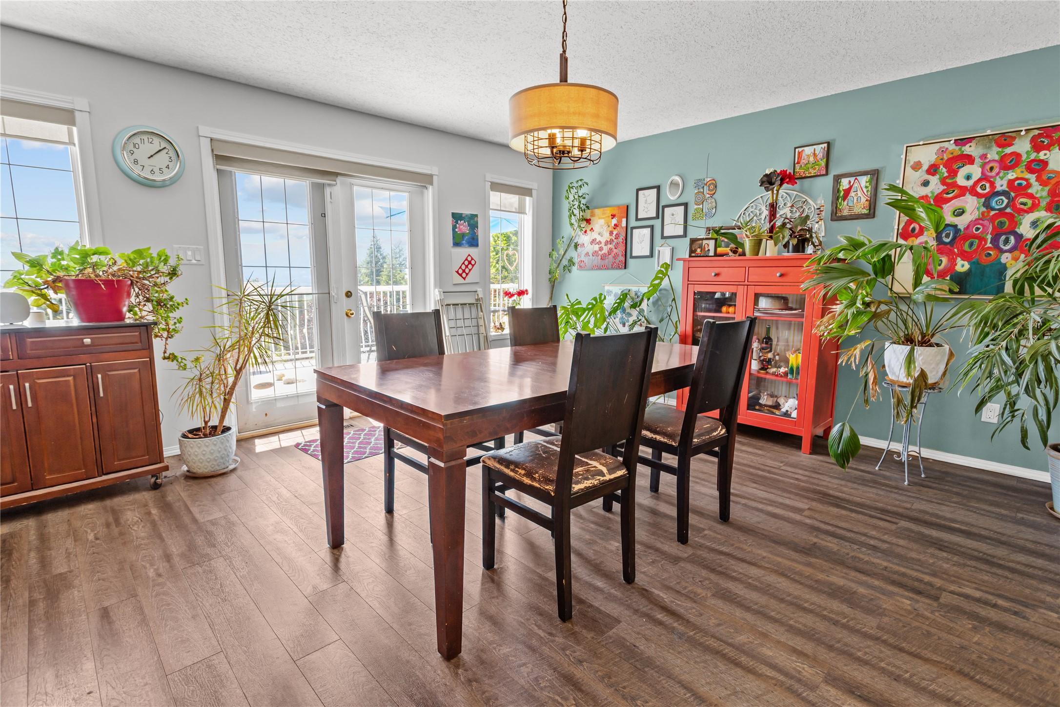 1062 Westview Road, Creston, BC - Indoor Photo Showing Dining Room