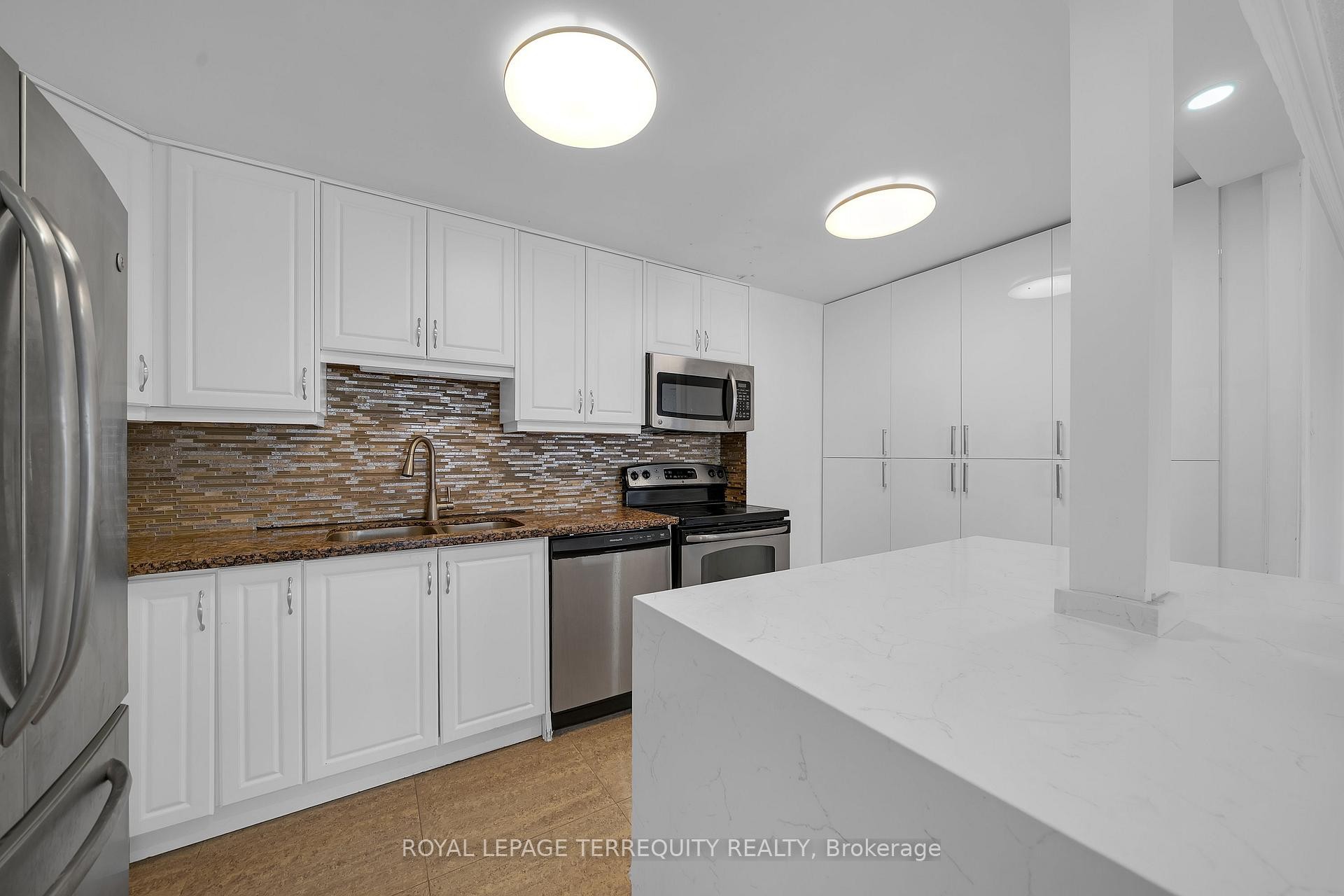 804-50 Inverlochy Boulevard, Markham, ON