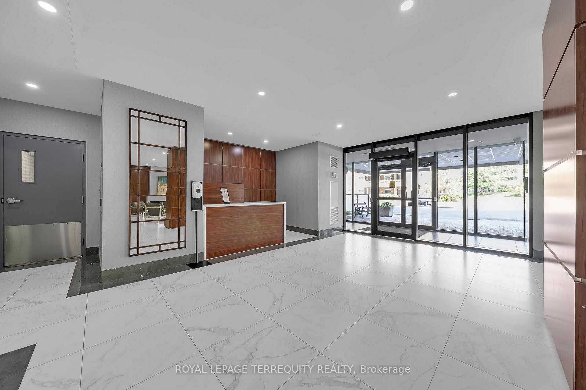 804-50 Inverlochy Boulevard, Markham, ON