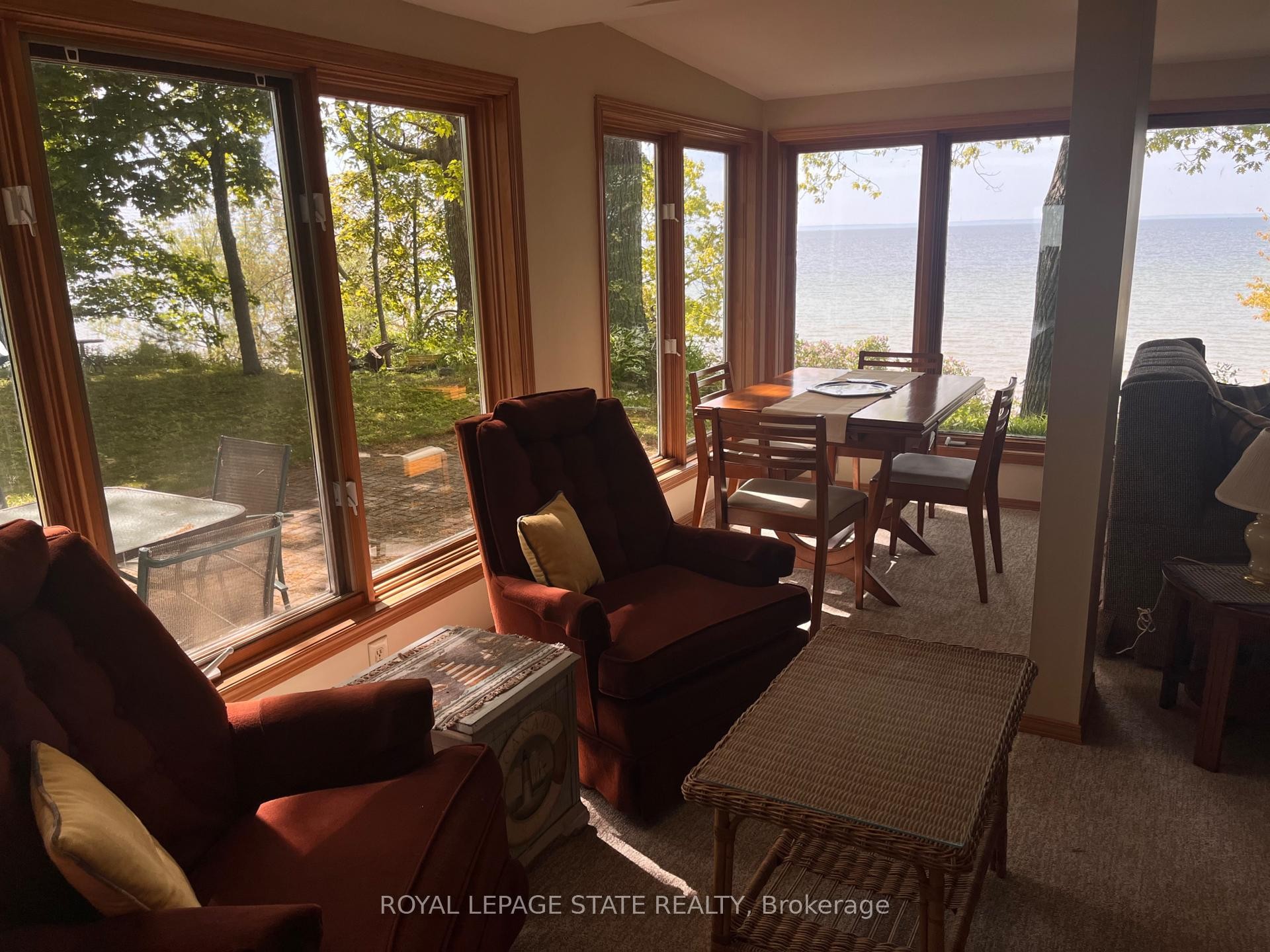 689 Sandy Bay Road, Haldimand, ON