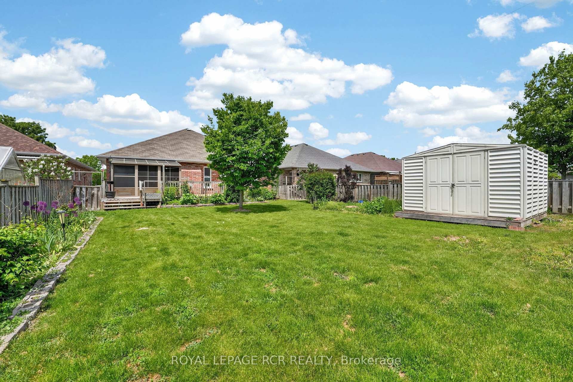 71 Elmwood Avenue, Brock, ON