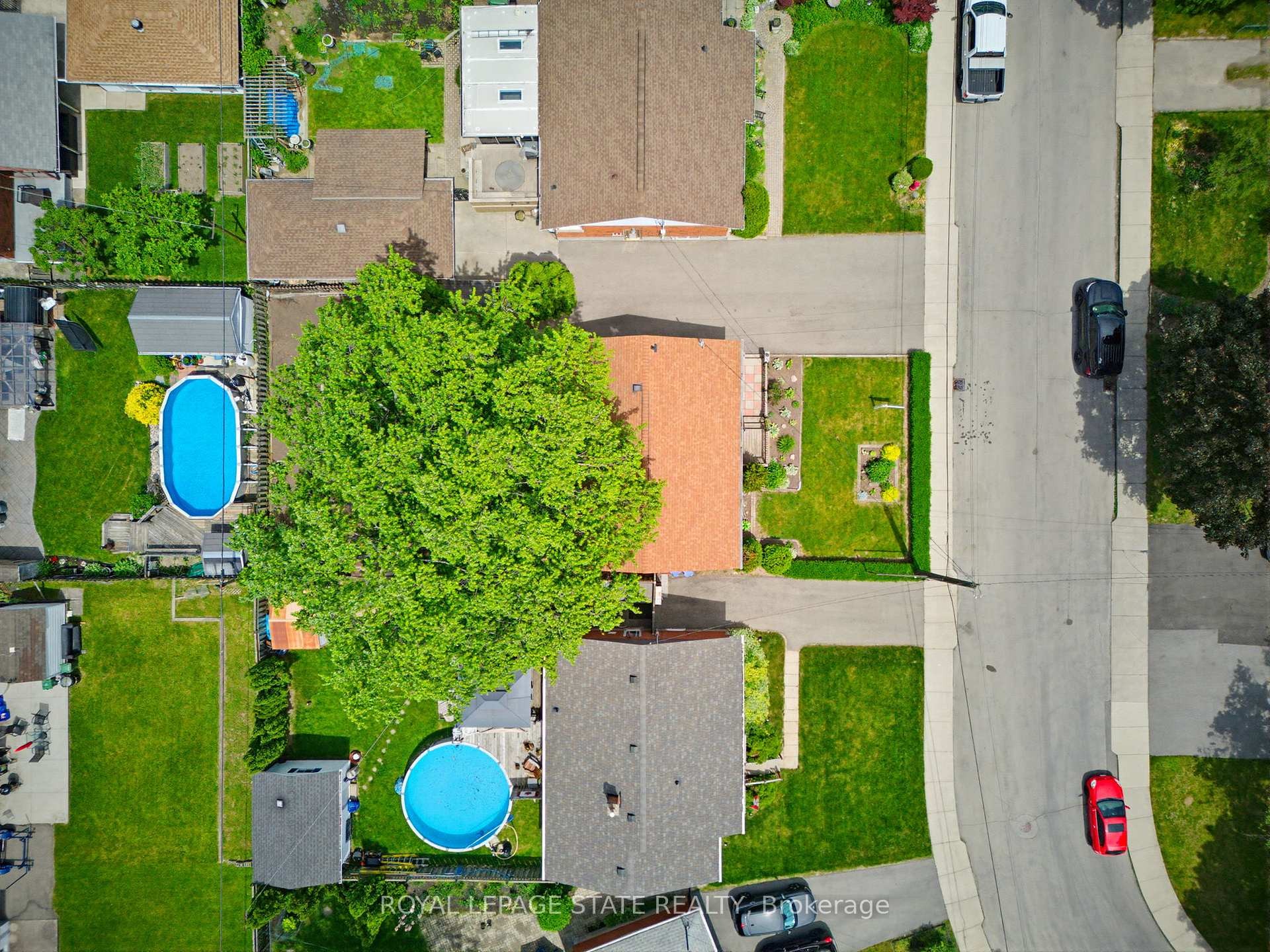 98 Wise Crescent, Hamilton, ON