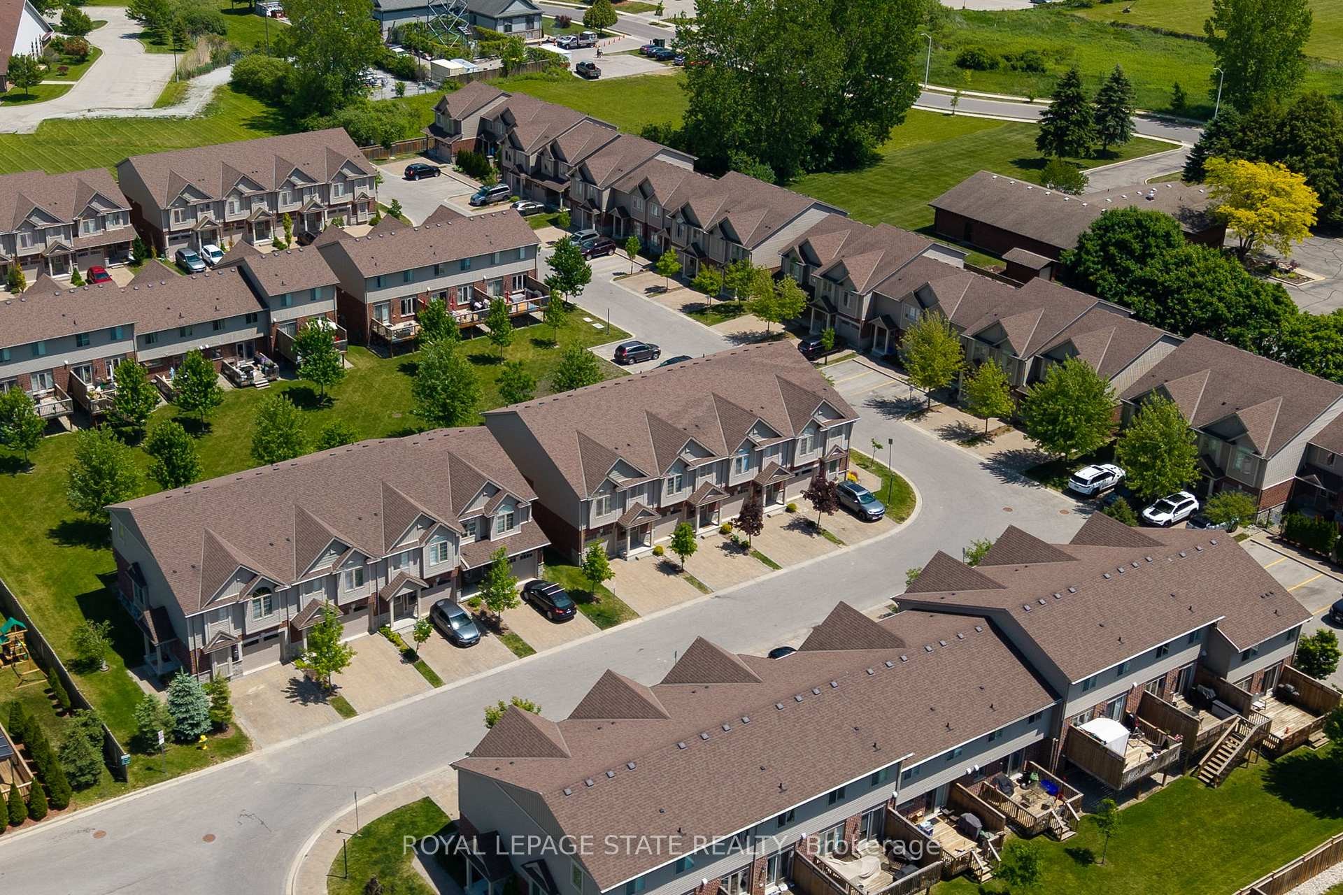 149-1061 Eagletrace Drive, London North, ON