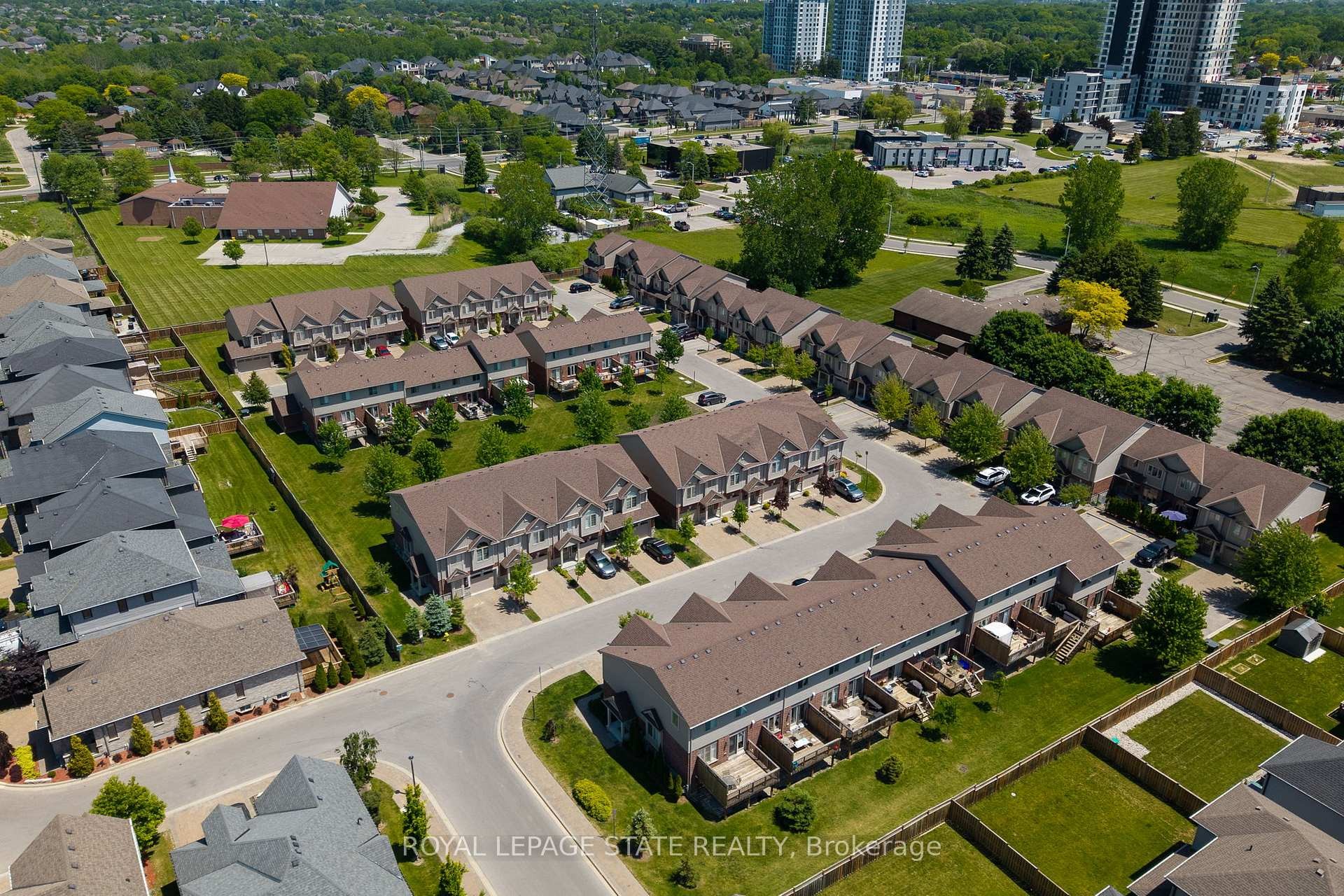 149-1061 Eagletrace Drive, London North, ON