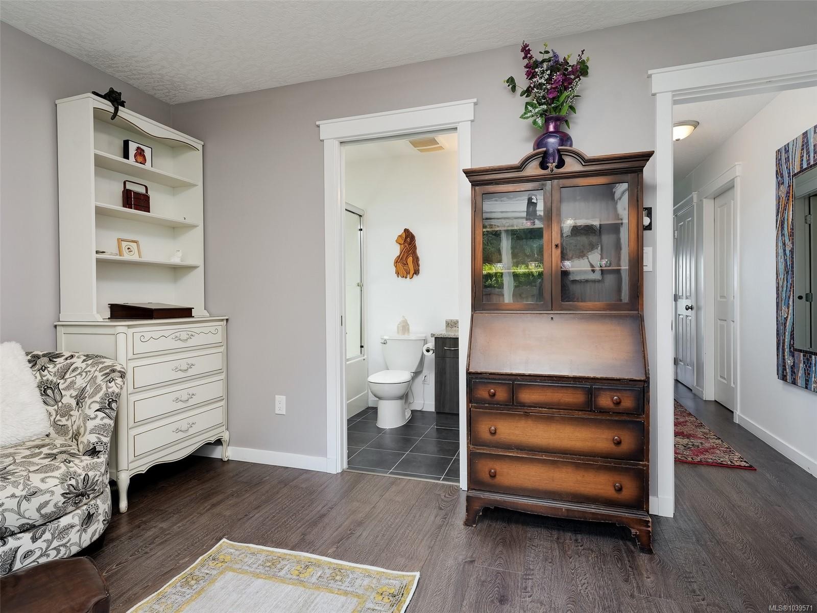 #1-2740 Stautw Rd, Central Saanich, BC