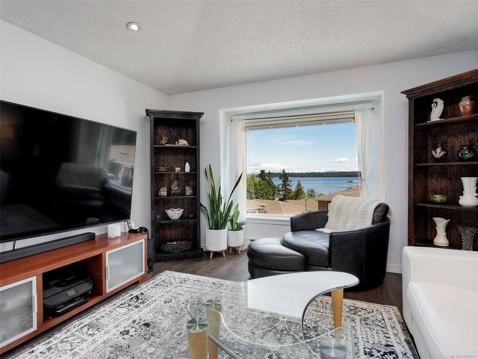 #1-2740 Stautw Rd, Central Saanich, BC