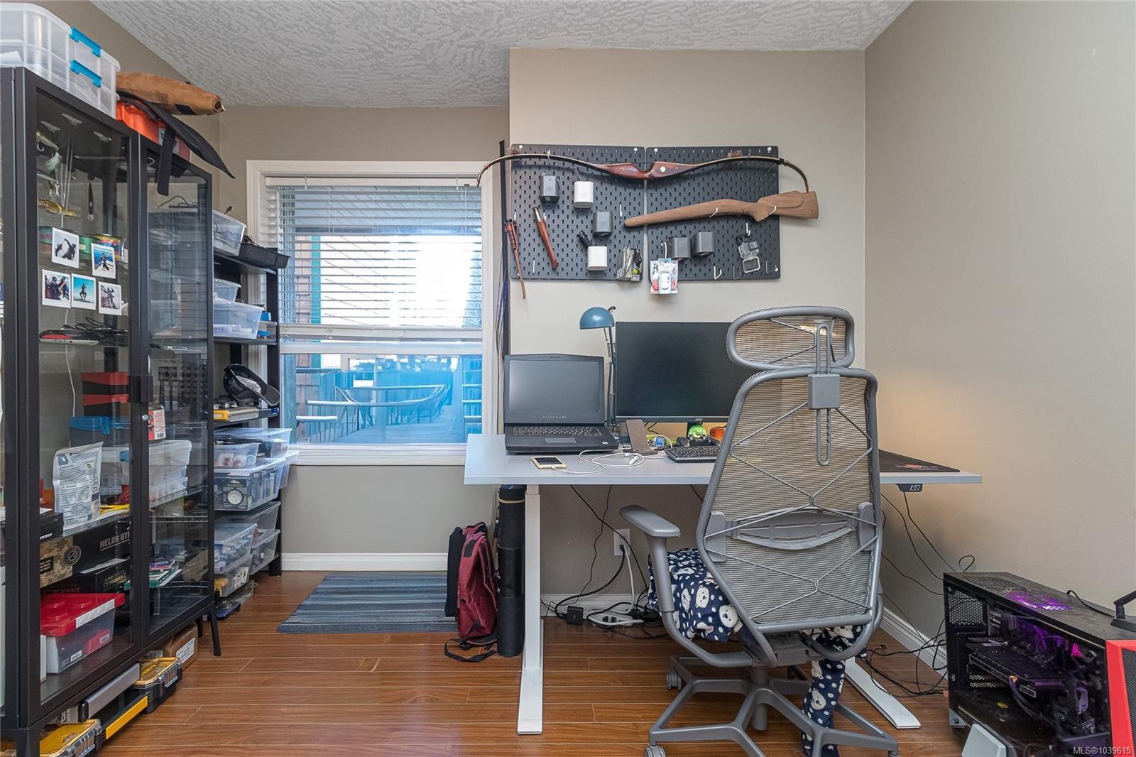 #212-894 Vernon Ave, Saanich, BC