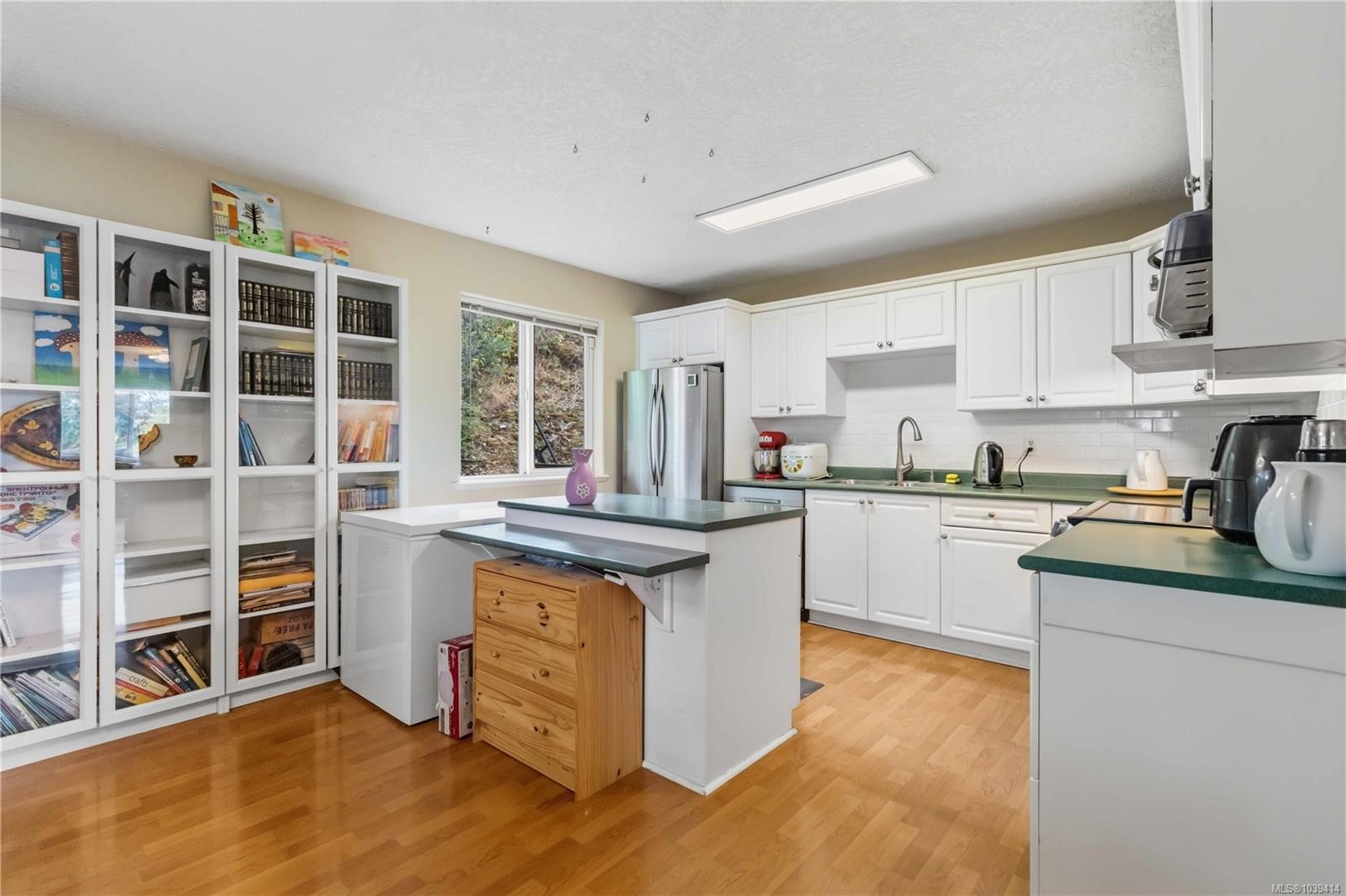 1131 Donna Ave, Langford, BC