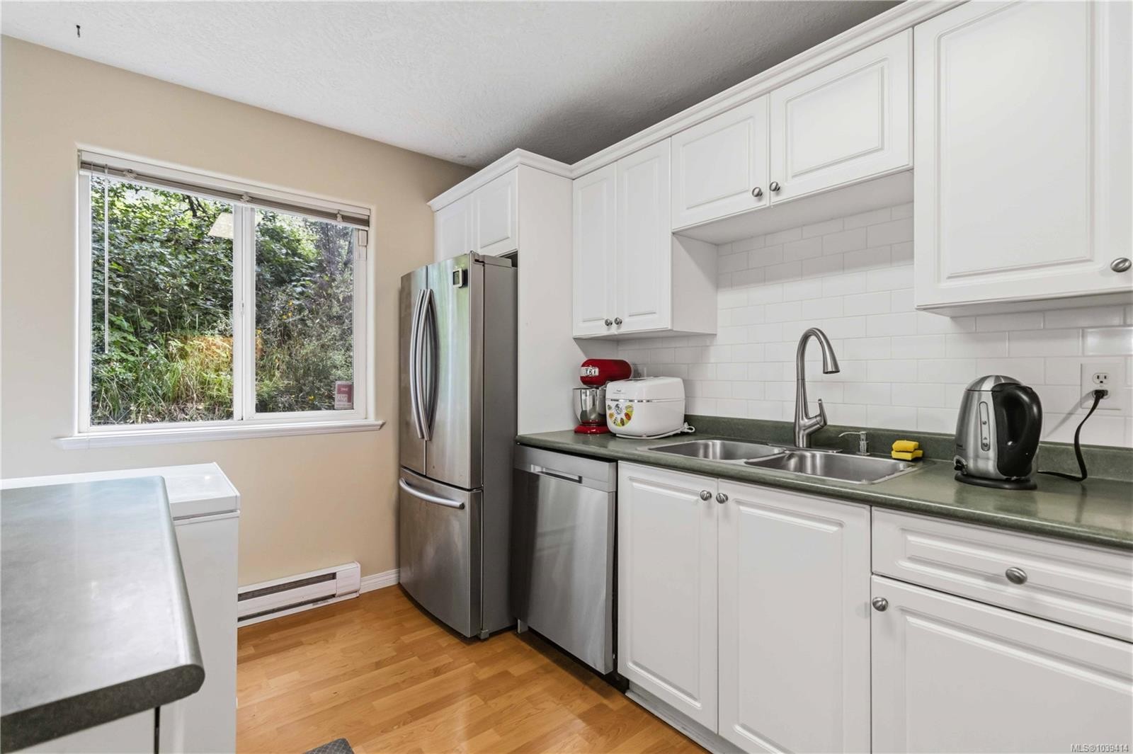 1131 Donna Ave, Langford, BC