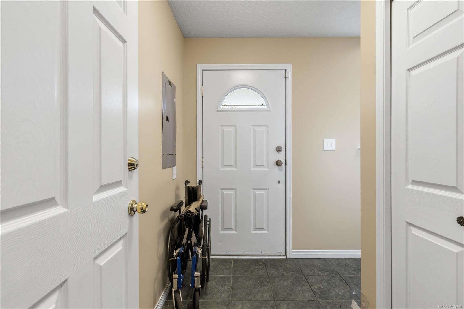 1131 Donna Ave, Langford, BC