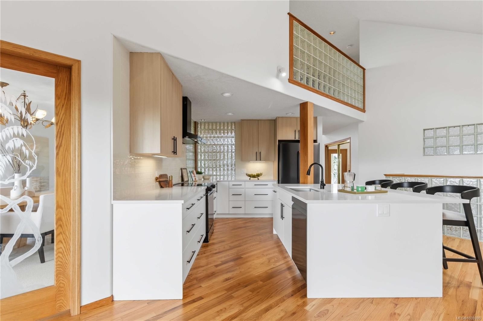 1785 Cedar Hill Cross Rd, Saanich, BC