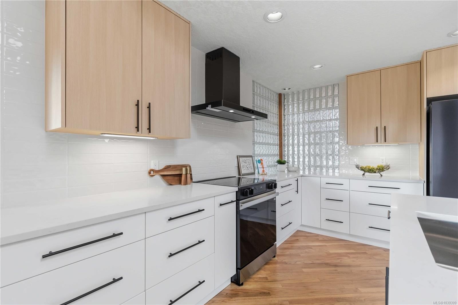 1785 Cedar Hill Cross Rd, Saanich, BC
