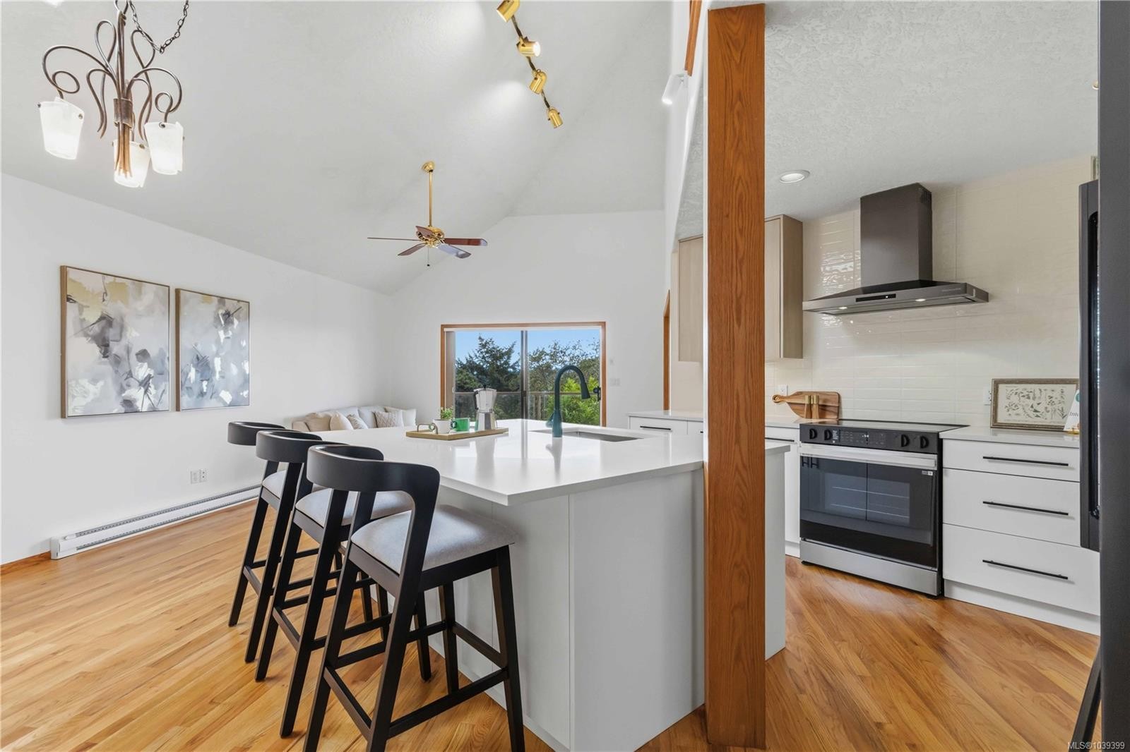 1785 Cedar Hill Cross Rd, Saanich, BC