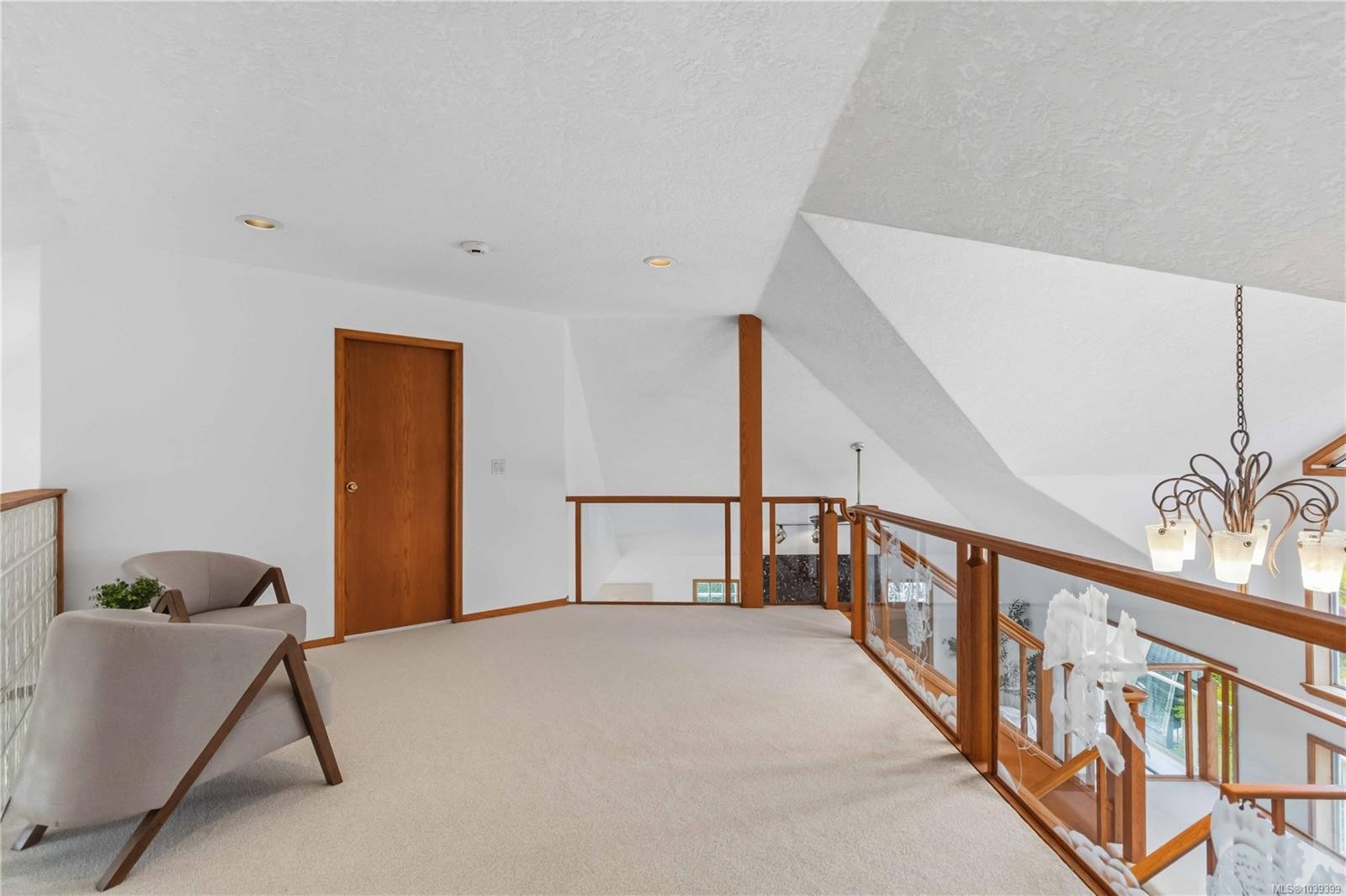 1785 Cedar Hill Cross Rd, Saanich, BC