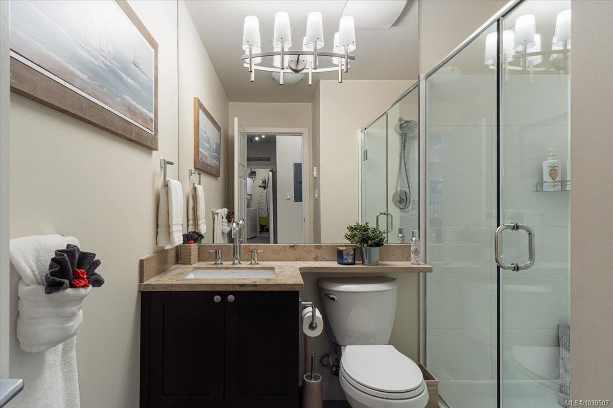 #411-99 Chapel St, Nanaimo, BC