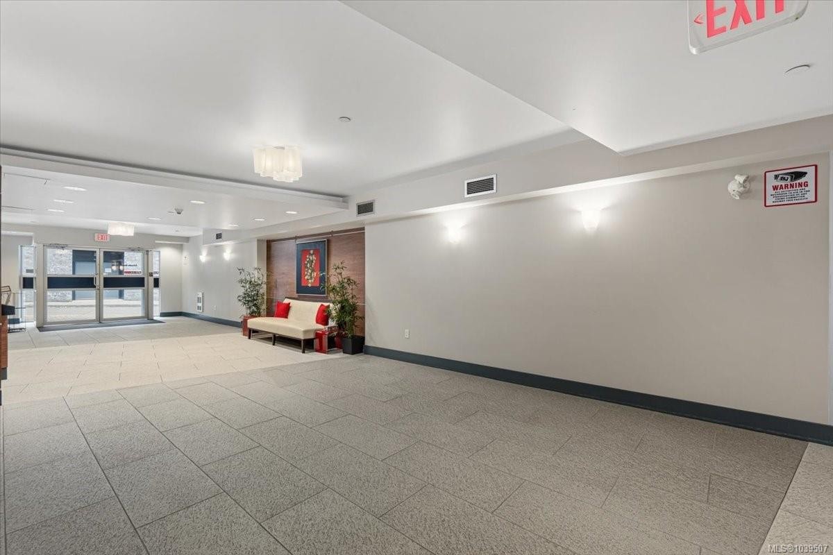 #411-99 Chapel St, Nanaimo, BC
