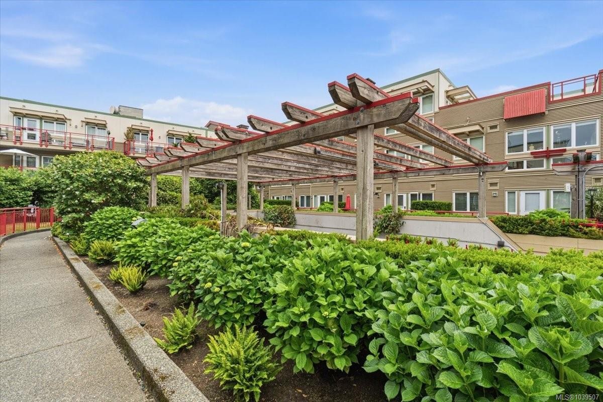 #411-99 Chapel St, Nanaimo, BC