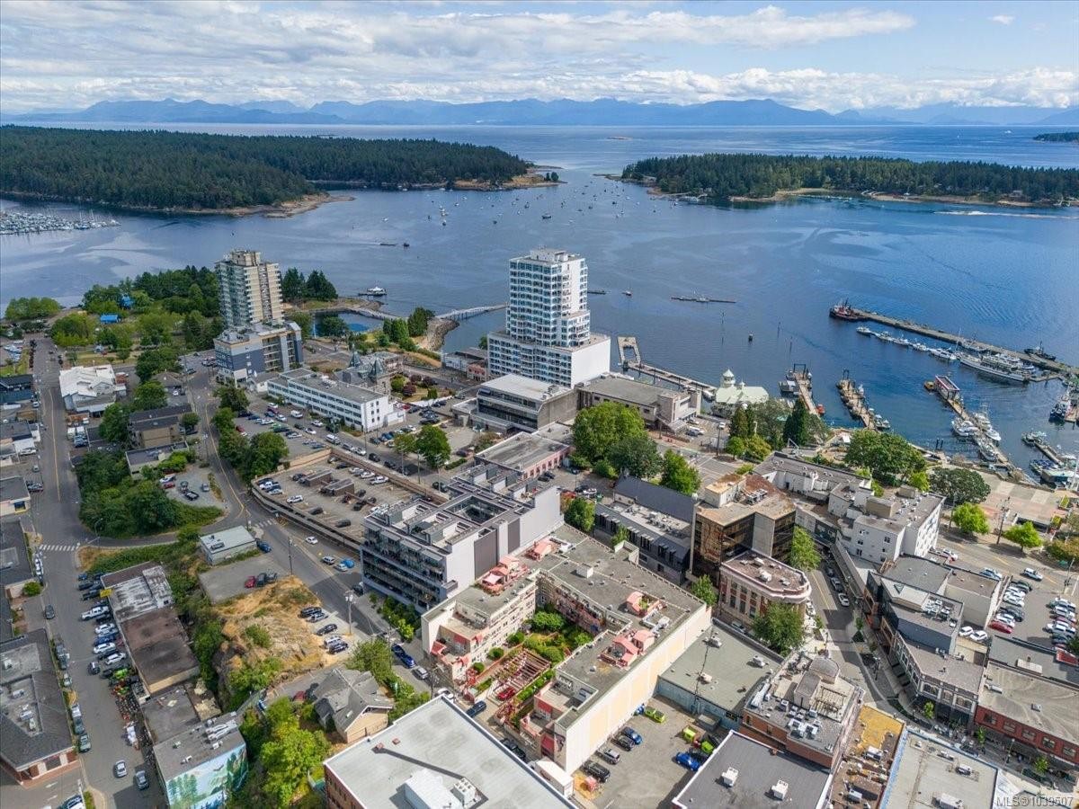 #411-99 Chapel St, Nanaimo, BC