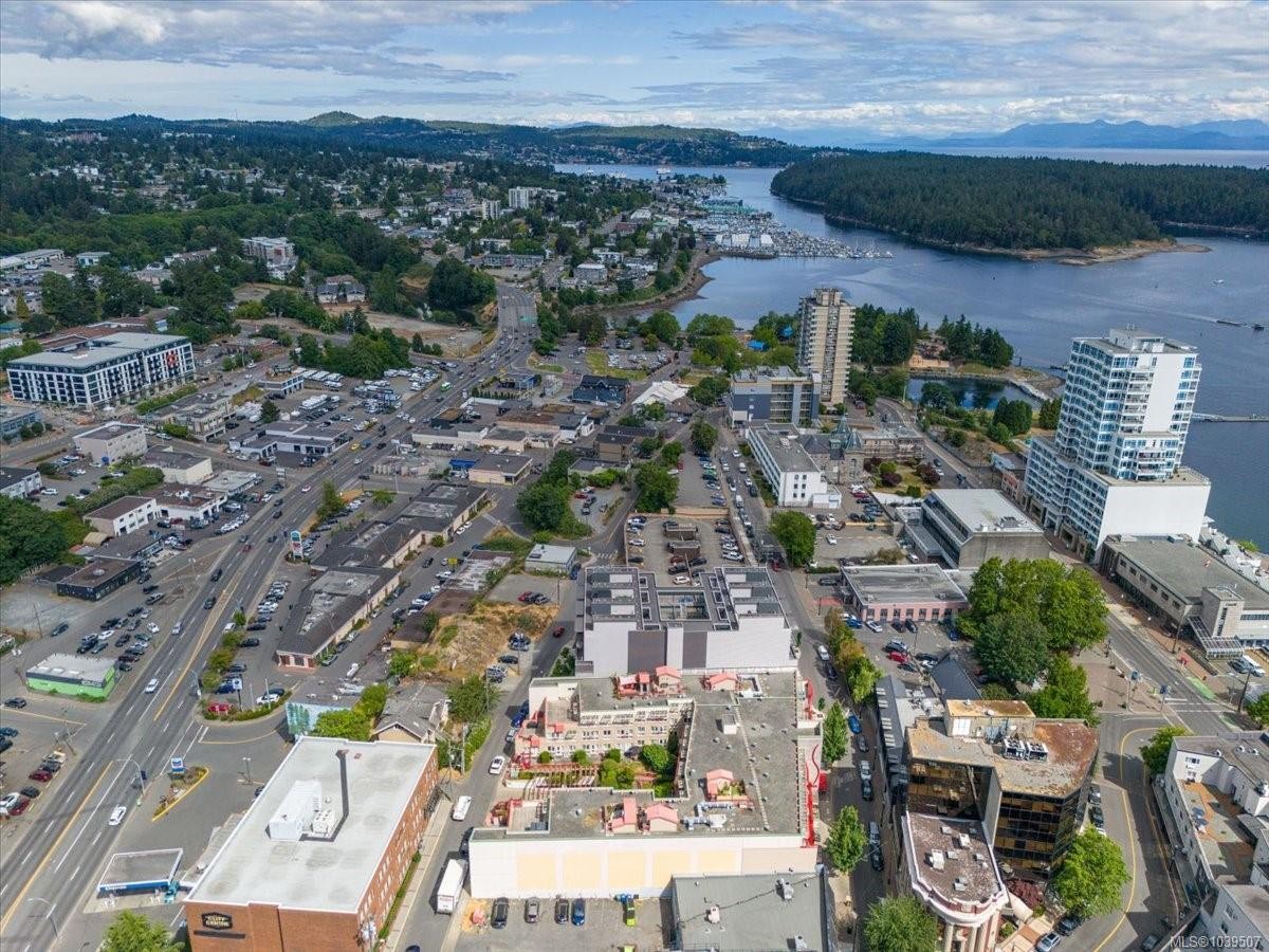 #411-99 Chapel St, Nanaimo, BC