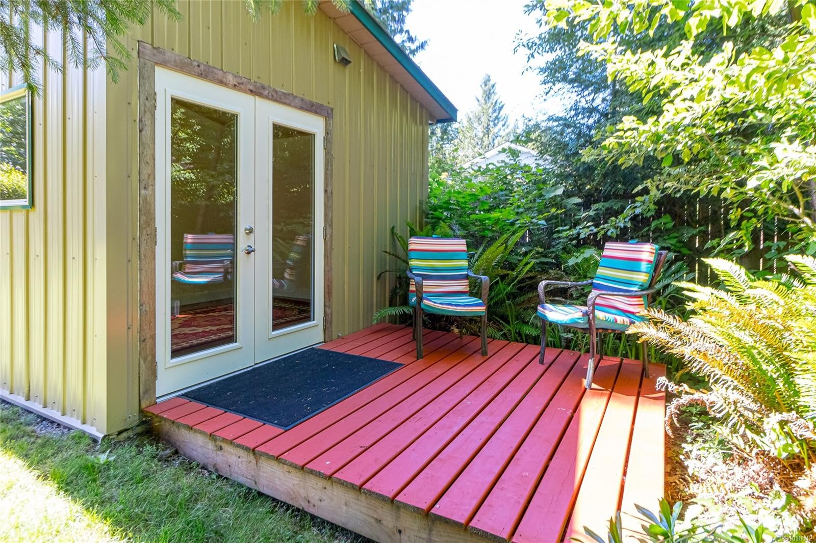 4611 Berbers Dr, Bowser, BC