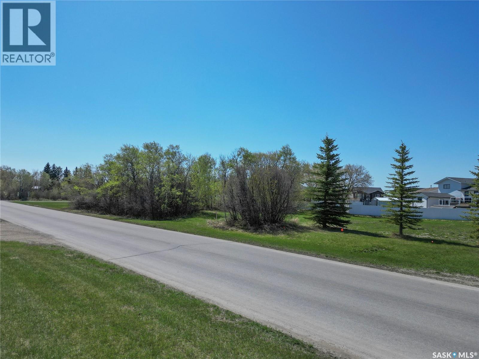 1609 - 1617 Broadway Avenue, Moosomin, SK