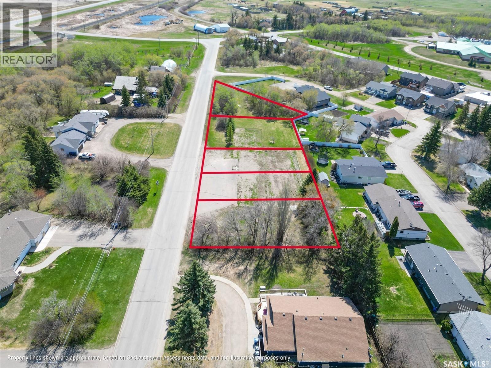 1609 - 1617 Broadway Avenue, Moosomin, SK