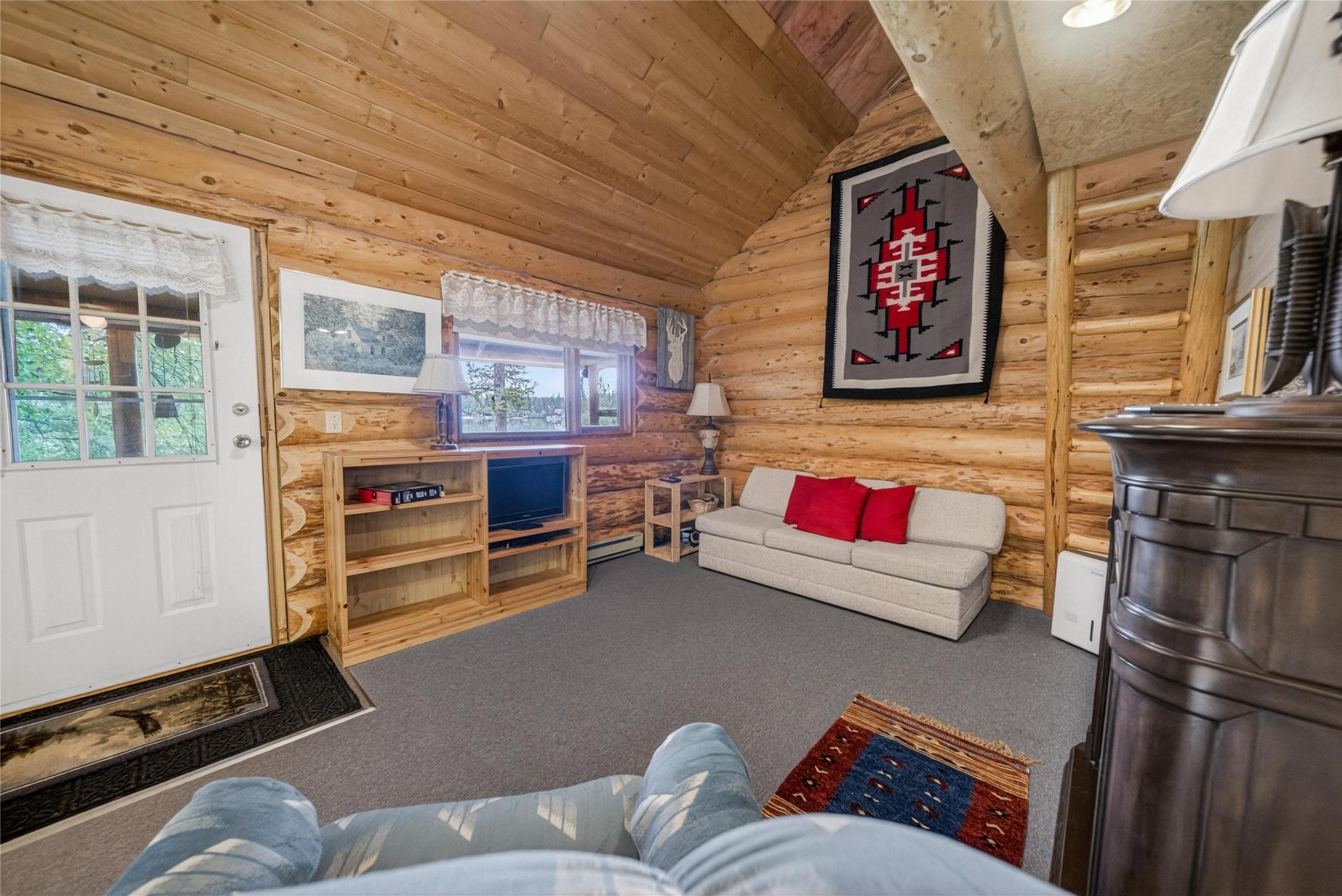 6279 Tie Lake Shore Road, Jaffray, BC