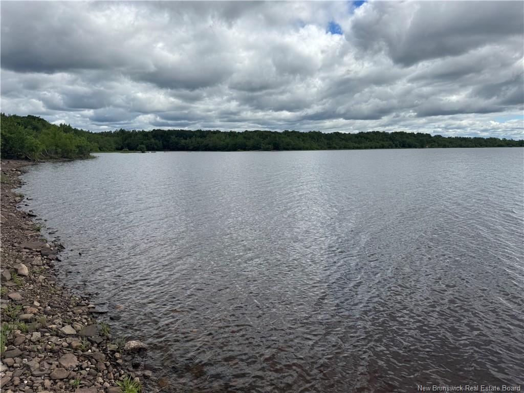 - Route 690, Maquapit Lake, NB