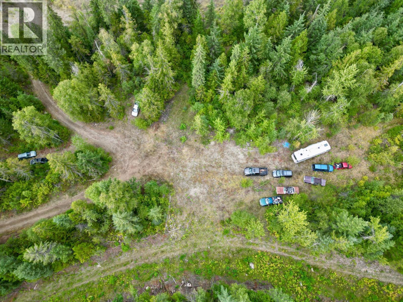 5105 3 Highway, Salmo, BC