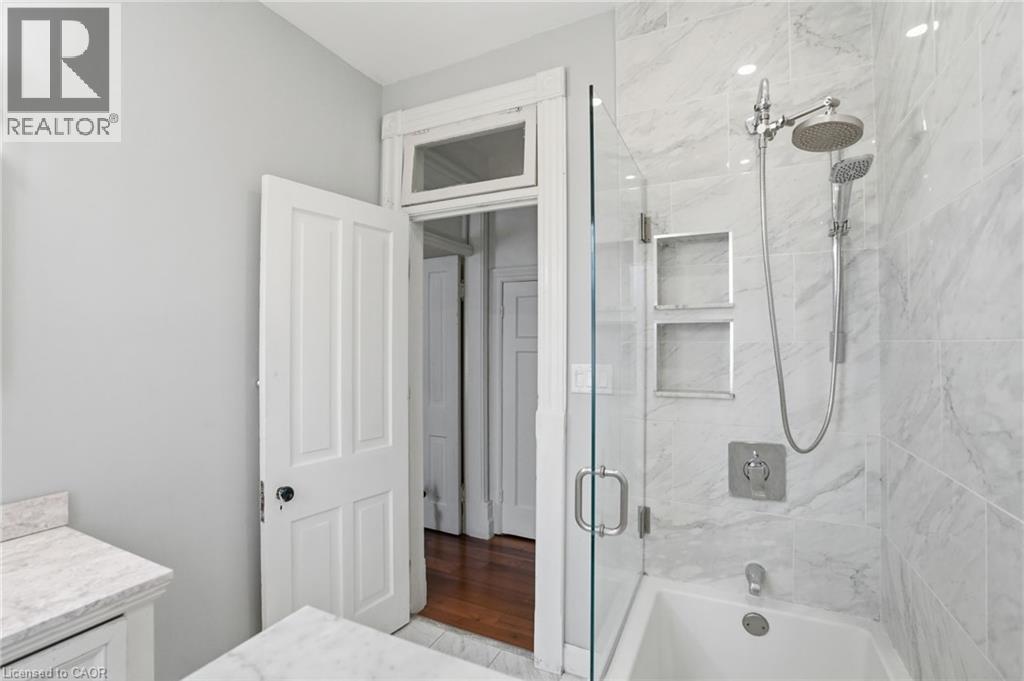 101 Victoria Avenue S, Hamilton, ON