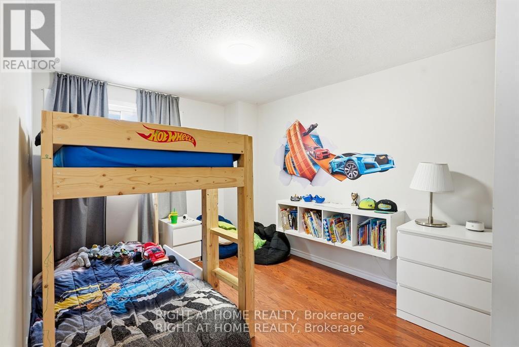 1633 Lafrance Drive, Ottawa, ON