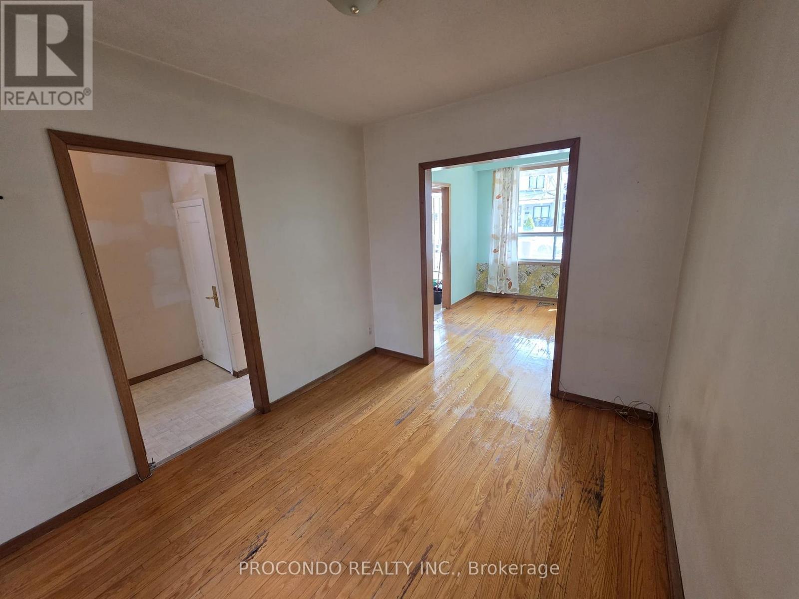 286 Harvie Avenue, Toronto, ON