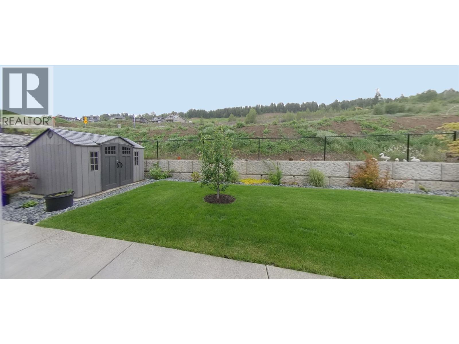 2744 Cedar Ridge Street, Lumby, BC - Outdoor