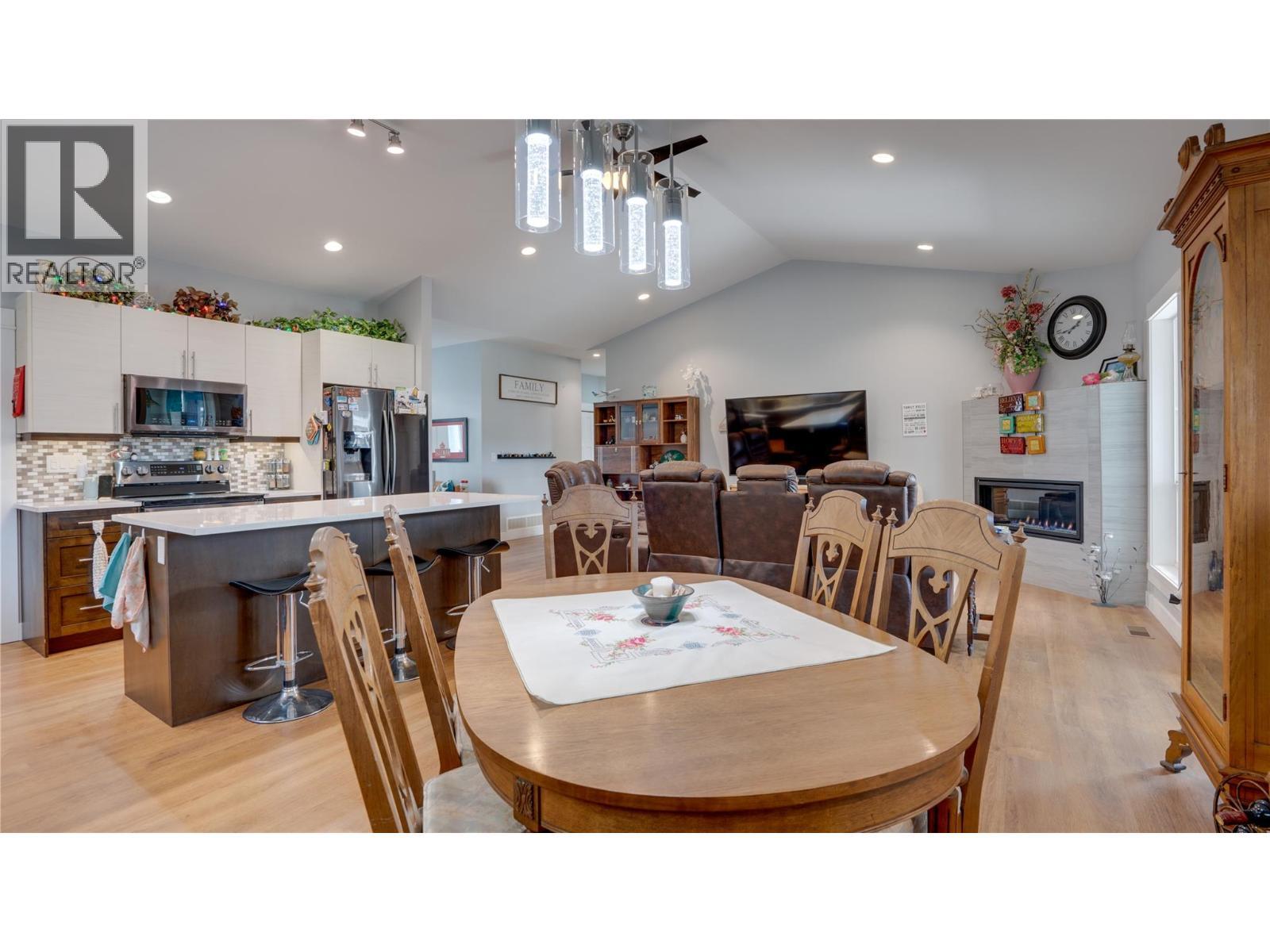 903 9 Avenue, Vernon, BC