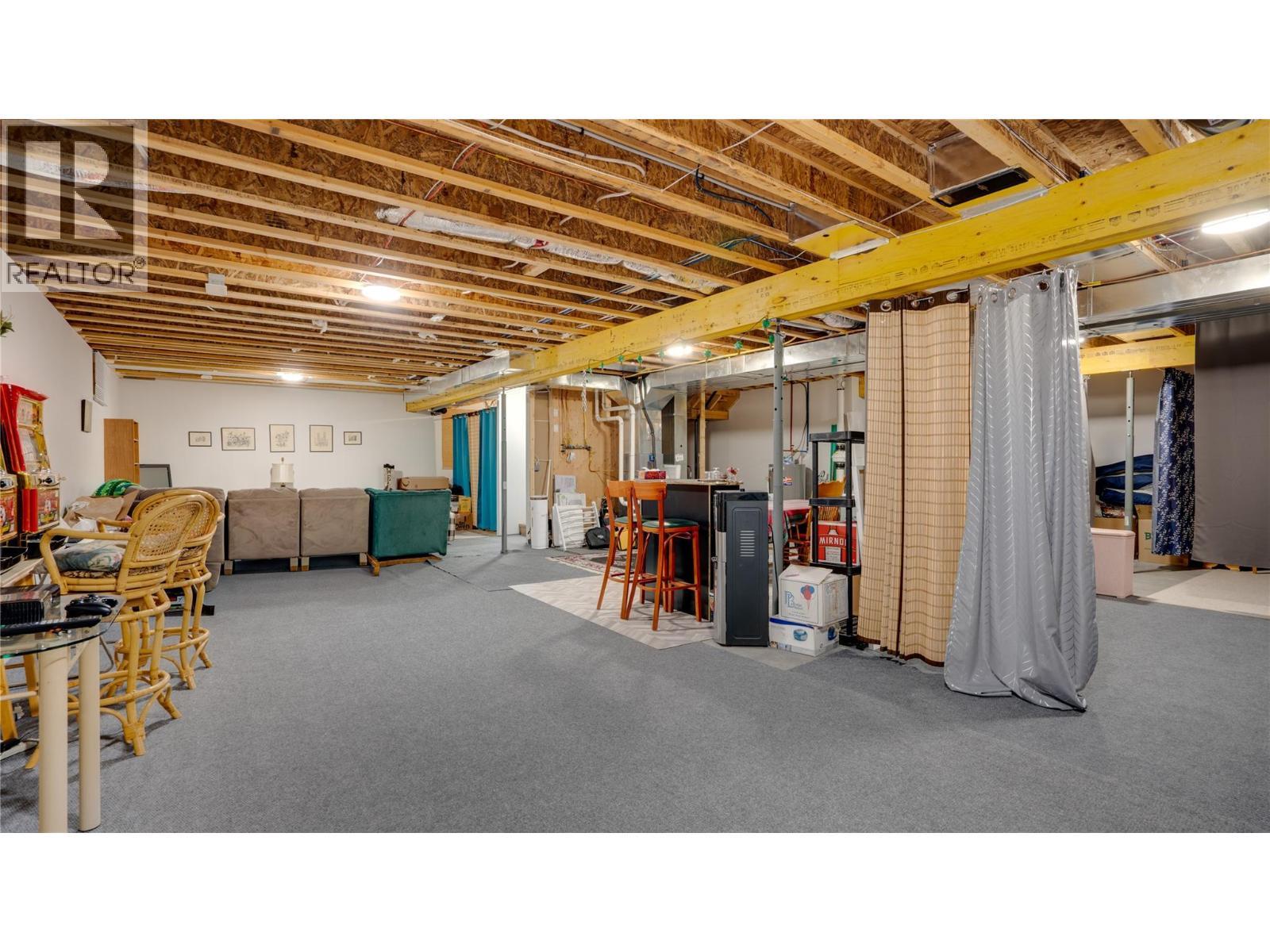 903 9 Avenue, Vernon, BC