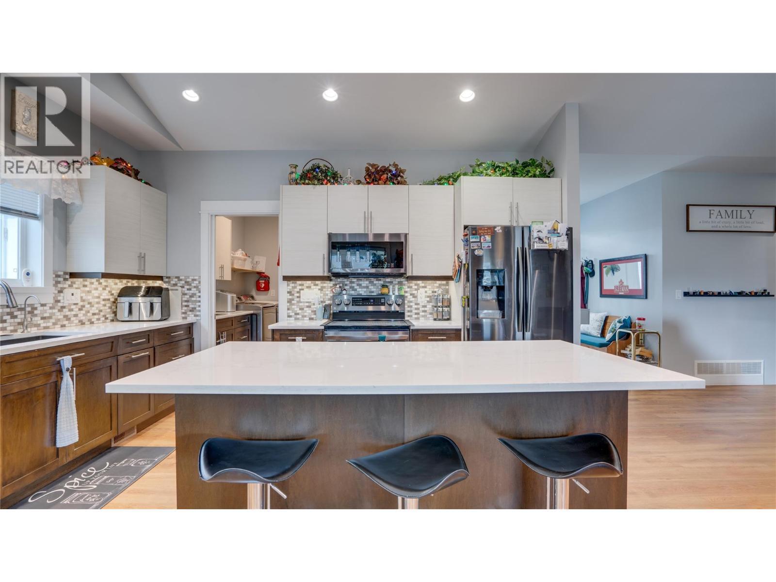 903 9 Avenue, Vernon, BC