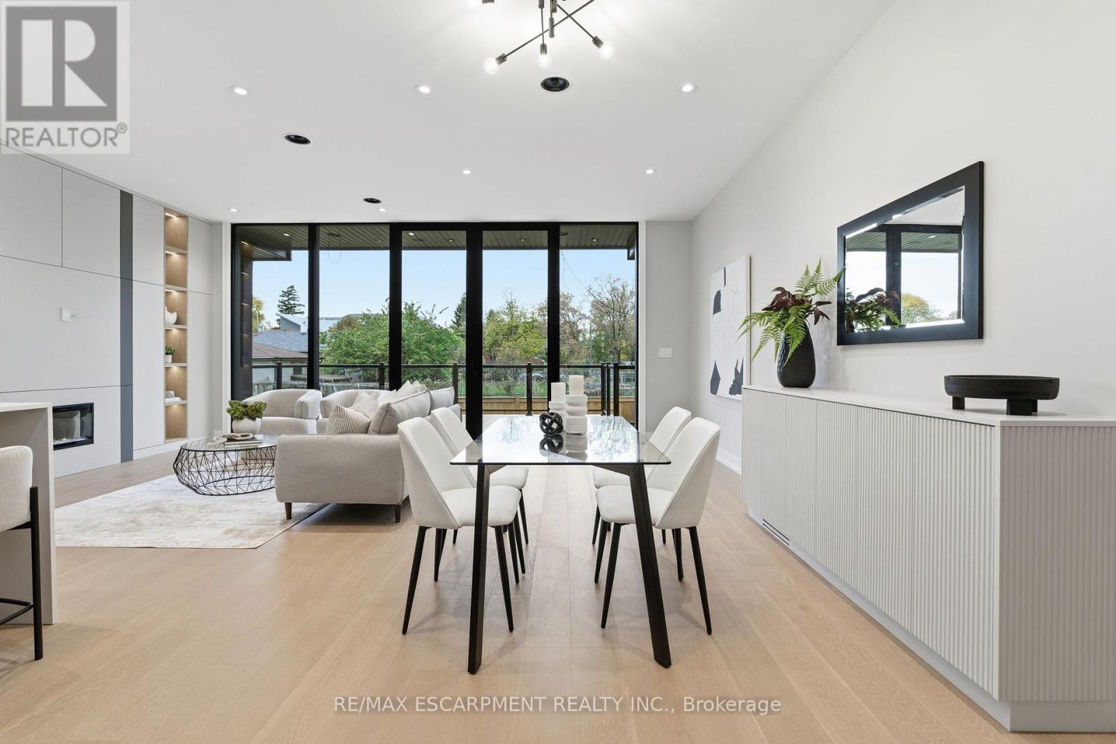 957 Halliday Avenue, Mississauga, ON